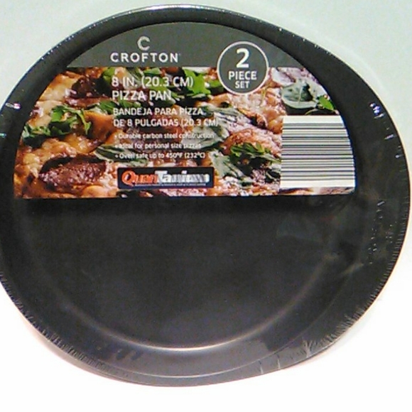 Nwt 8 inch Pizza Pan 2piece set - Picture 2 of 4